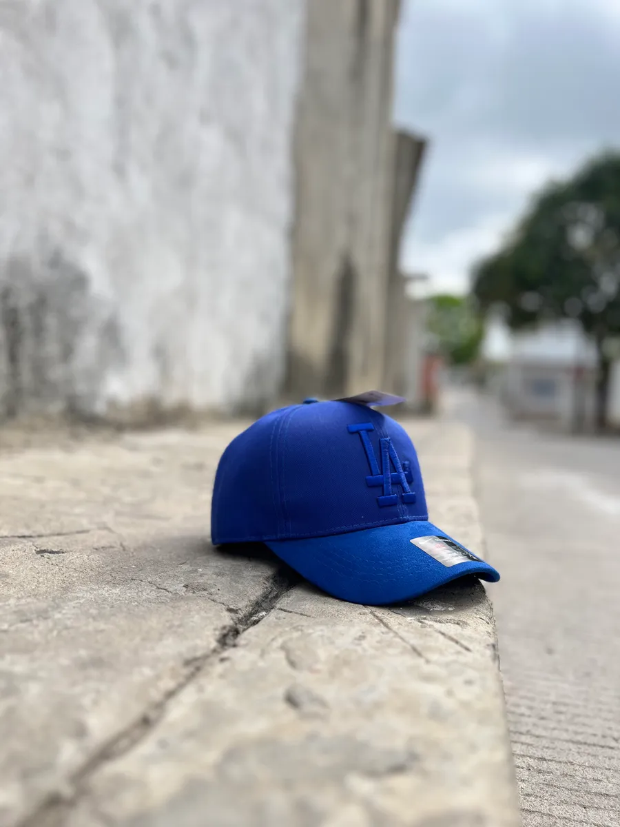 Gorra · LA
