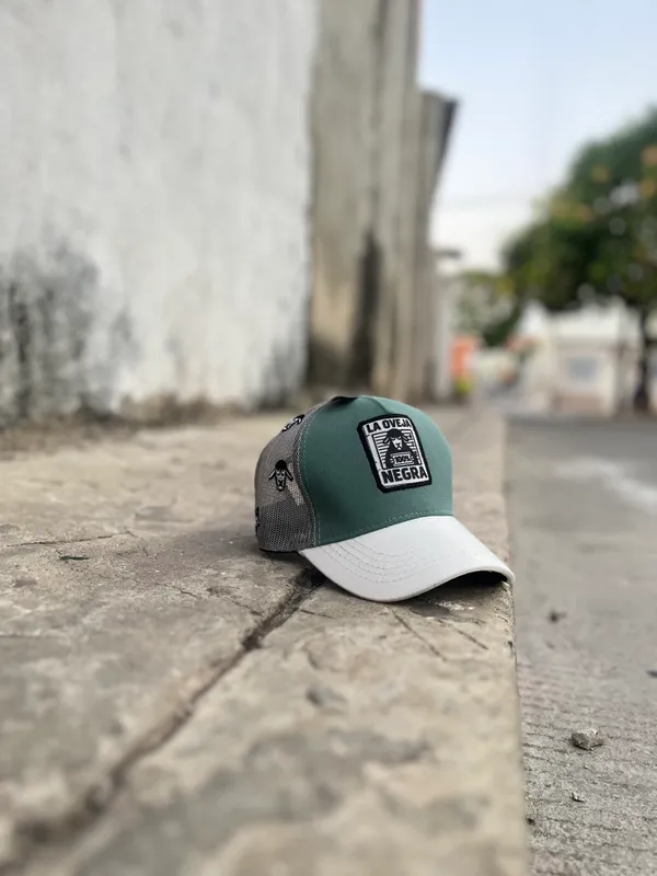 Gorra · Oveja, Camioneras
